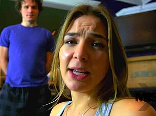 Rough Pussy Licking Leads to Creampie Orgasm