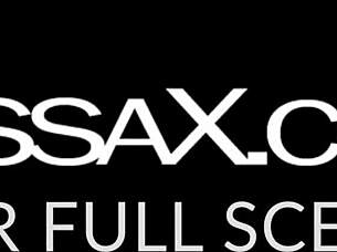 Rough Pussy Licking Leads to Creampie Orgasm