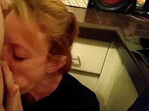 Mandie's Megan Blowjob: Sucking Cock And Swallowing Cum Homemade