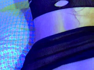 Put Dick Inside Petite Latina Vagina