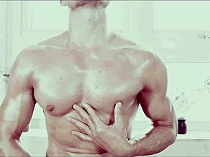 model tuy�n nguyễn poses in stockings