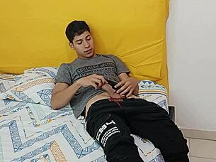 i seduced my stepsister to fuck her delicious ass without condom