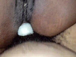 Amateur Black Couple's Intense Car Creampie With Condom
