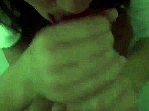 Can The Texan Vixen Handle A Full Blowjob And Facial?