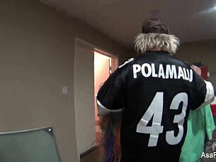 asa akira shares zombi behind-the-scenes moments