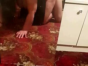 wife gets bent over in doggystyle homevideo, loving every thrust 😍