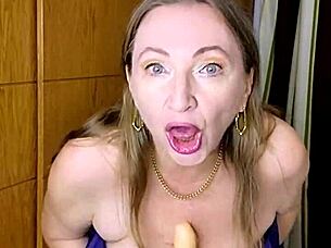 Mariaold Plays With Dildo In Sexy Underwear!