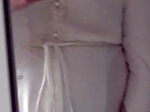 meu padrasto faz cafun� na minha bucetinha gorda