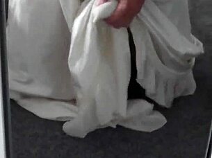 meu padrasto faz cafun� na minha bucetinha gorda