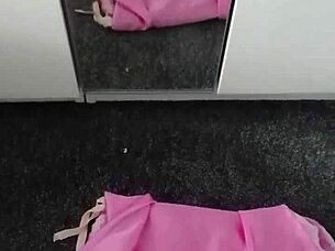 meu padrasto faz cafun� na minha bucetinha gorda