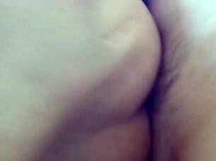 i am a mature chilean woman staying at the hotel