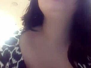 Ebony juicy masturbates on live webcam with toys.