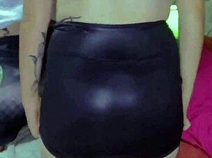 novinha casada sendo uma puta