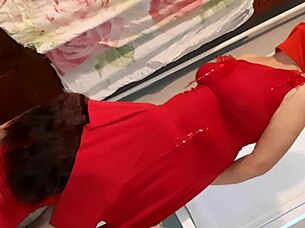 Two straight girls try licking each other's pussies and reach flying orgasms.