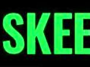 my sexy gf jumps on my dik