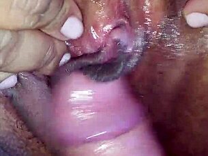 watching my latina bbw get stretched by fisting, so hot.