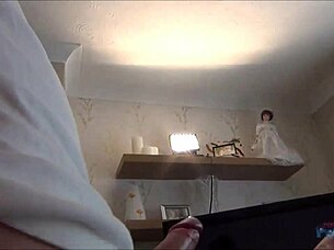 Candi Blows Big Tits In Quickie Handjob Sucking?