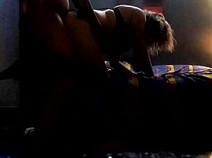 I make my husband a cuckold in the hotel room