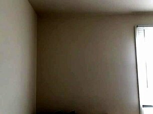 Amateur video captures everyday emotions of fat bbw individuals