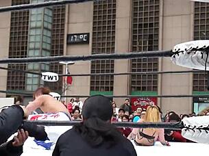 Wrestling Match Between Dou Yu and Apple Miyuki