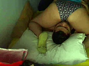 Amateur Brunette Facesitting Fetish Session!