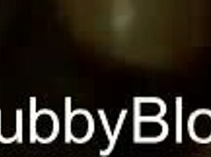 mature milf gives blowjob at night in italy