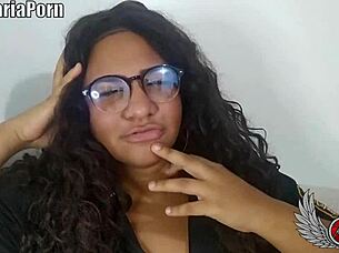 Can Penelope Olsen Squirt from Total Toy Masturbation Until Orgasm?