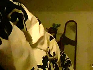 She experienced a strong orgasm in this hardcore scene, reaching climax