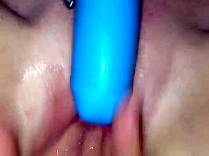 amateurs watch till end for intense squirting orgasm