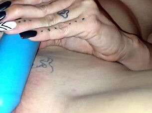 amateurs watch till end for intense squirting orgasm