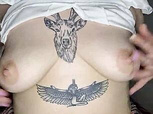 Rubia Blanquita Touches Herself Deliciously With Dildos, Squirting And Playing