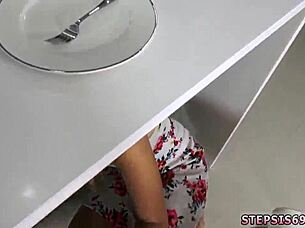 I saw this super cute teen 18+ in a family creampie competishun.