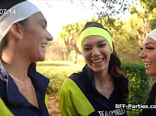 Jogger Besties Sharing Stranger's Big Dick in Hardcore 4some