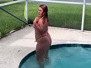 Latina maid sucks dick by pool