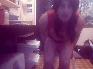 Transsexual Whore Eagerly Desires A Big Cock For Pleasure