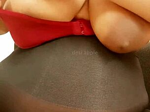 Indian hyderabad girl playing with boobs. 😍