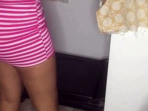 my neighbor got stuck, want to see me fuck her big ass until cum fill?