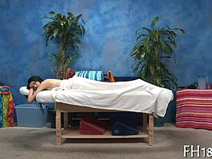 massage moves that are relaxing. 😌