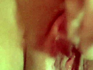 hot wife does solo squirting at home, wow 😲