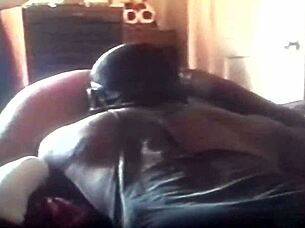 Ebony girlfriend orgasms from doggystyle with boyfriend