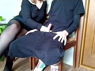 Pulled Out A Dick In Front Of A Luxury Milf In Waiting Room