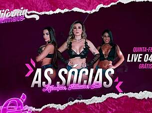 Hot Wet Partners In Lingerie Engage In Crazy Bisexual Assfucking And Anal Orgasms