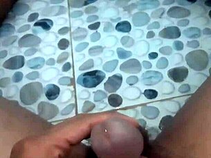 amateur couple engages in detailed assfucking and anal sex focusing on penetration