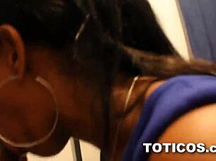 dominican republic sexy street girls flashing outdoors