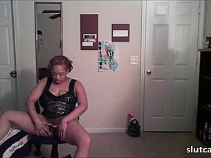 This mature ebony babe is masturbating on her webcam, moaning softly.