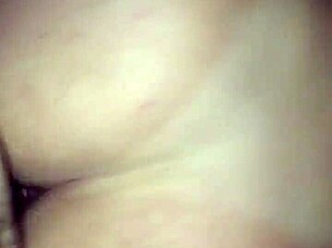 Novinha, are you ready to be bent over and doggystyled by this amateur guy?