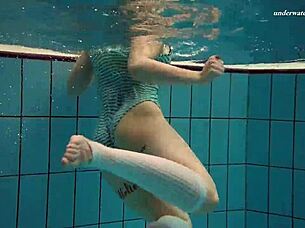 Dasha, get naked in the pool