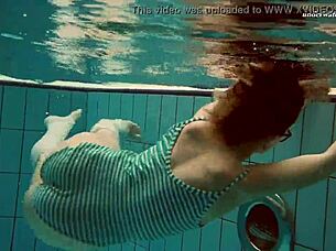 Dasha, get naked in the pool