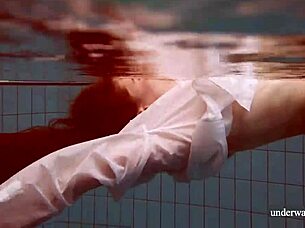 Big tits redhead lola nude underwater in pool juicy teen ex girlfriend vibes 😍