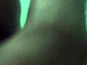 bronha de calça jeans